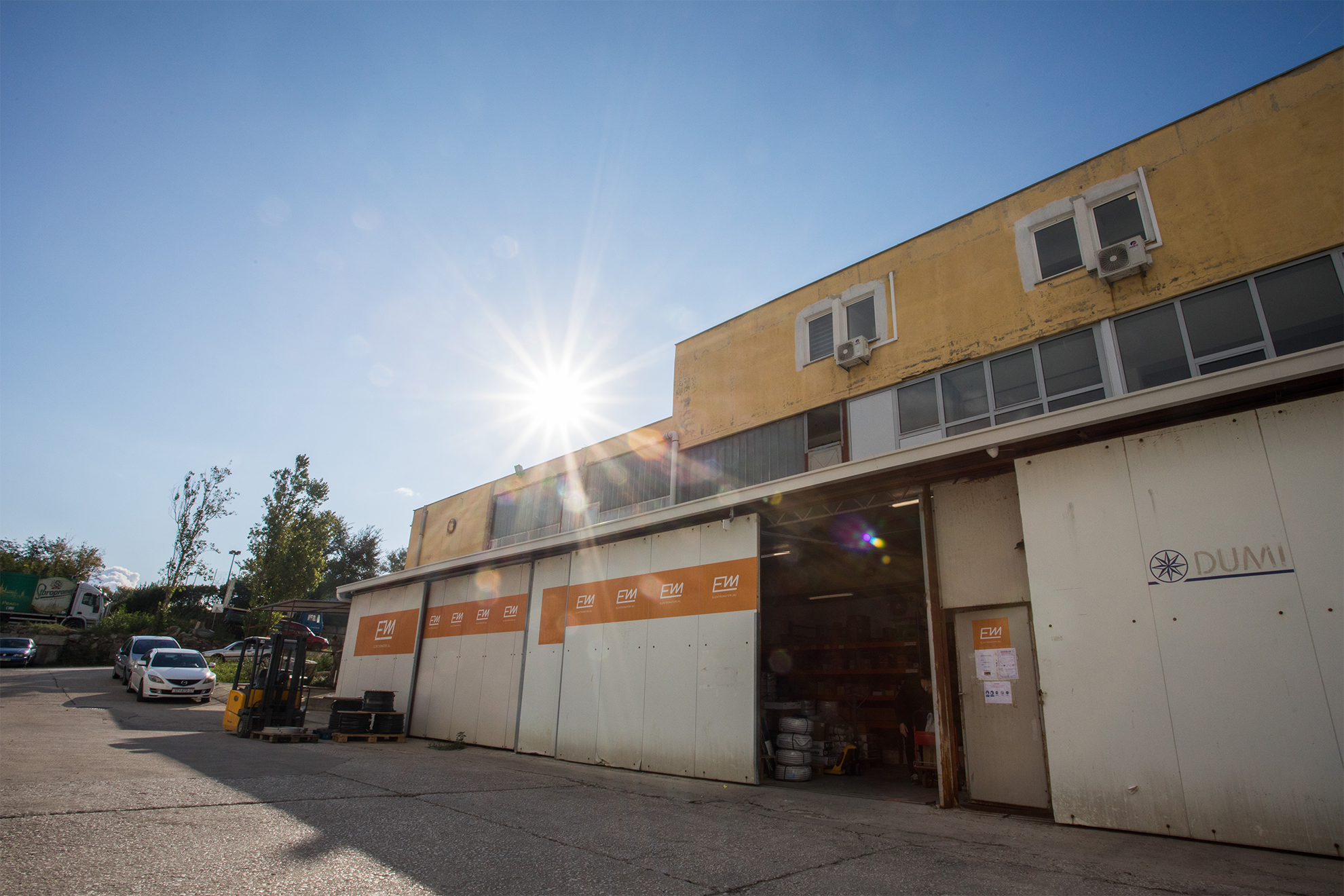 elektromaterijal-split-skladište-stinice Skladište firme Elektromaterijal u Splitu na Stinicama